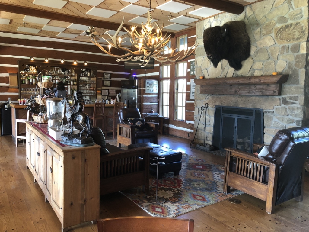 bar and lounge in vermejo ranch lodge